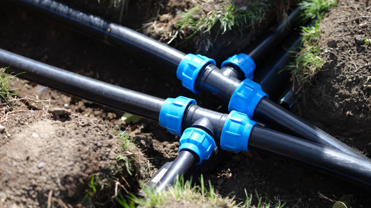 How Much Does It Cost To Install Main Water Line? - Estimate Florida ...