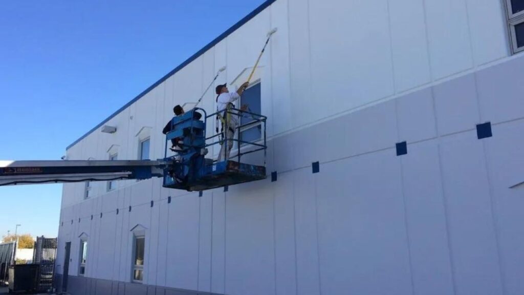 Hotel Building Painting Cost Estimator