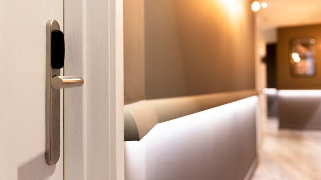 How to Estimate the Price of Installing Interior Doors and Trim