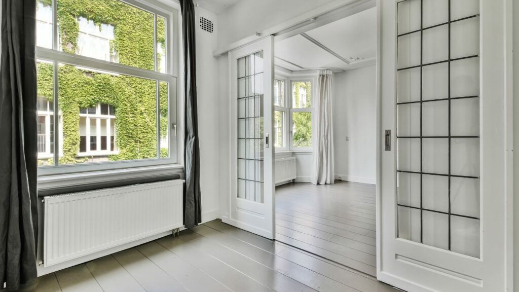 How to Estimate the Price of Installing Interior Doors and Trim