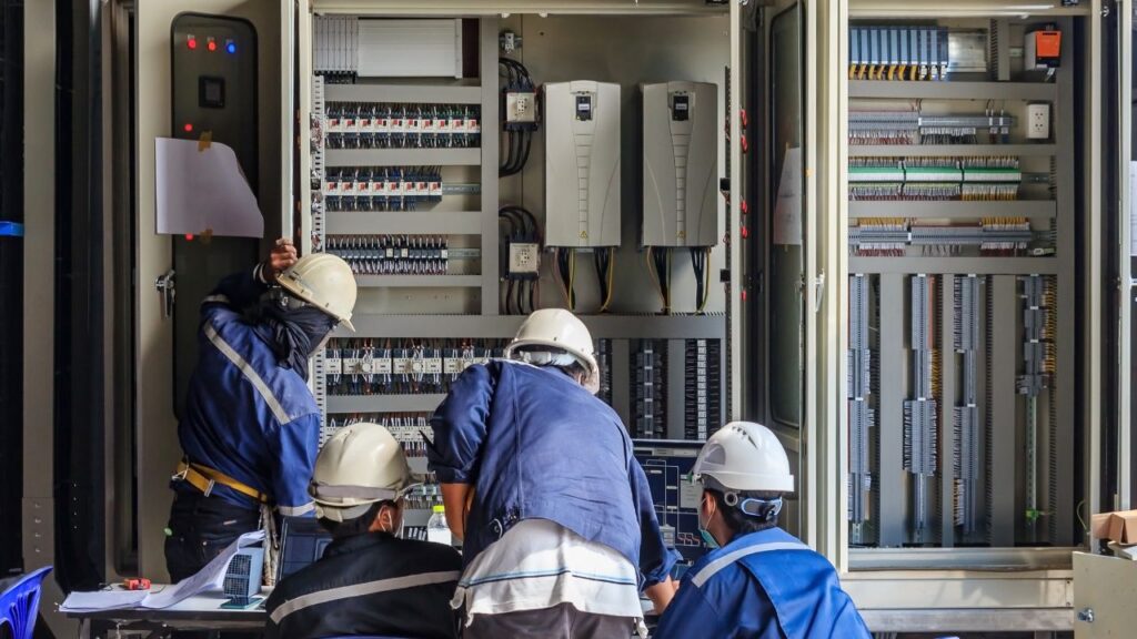 Electrical Cost Estimator in Town 'N' Country