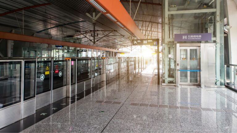 Read more about the article Flooring Cost Estimator in Plantation City