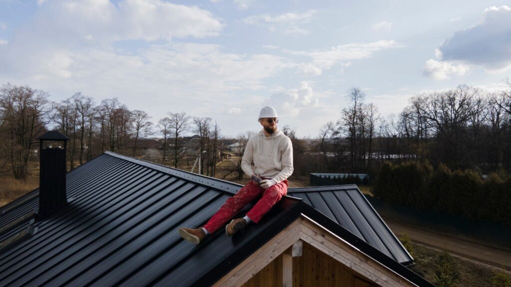 Roofing Cost Estimator in Largo