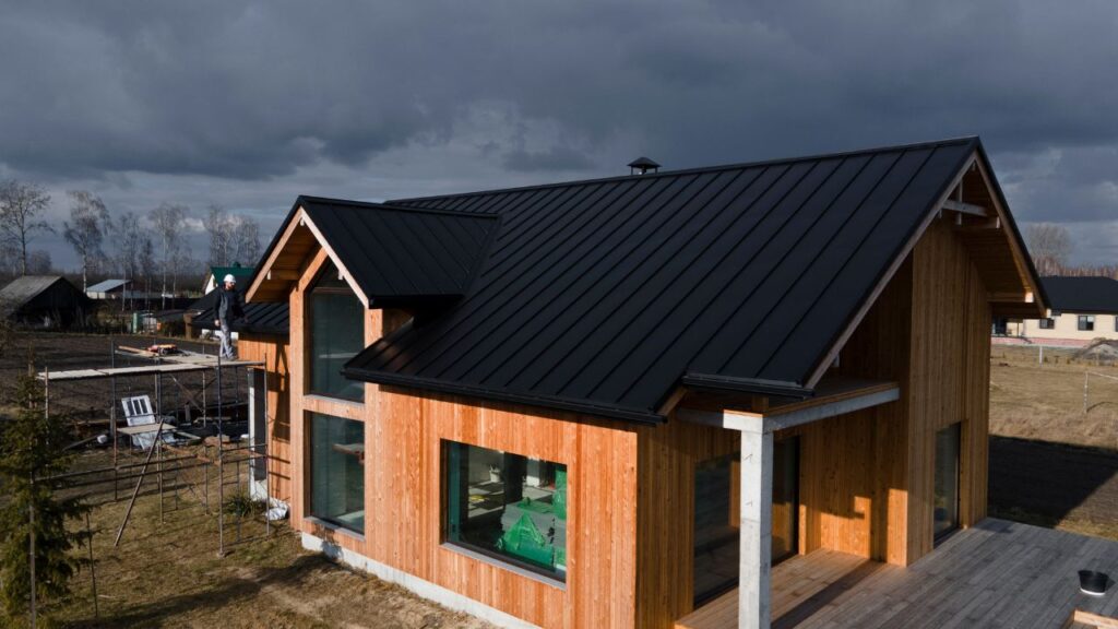 Roofing Cost Estimator in Pine Hills