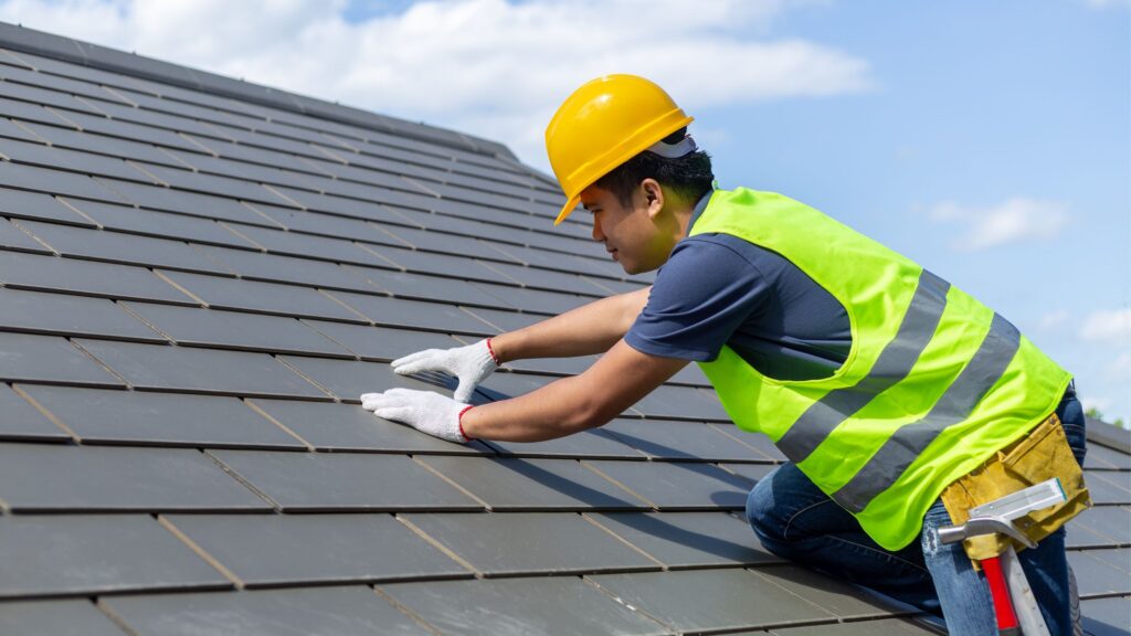 Roofing Cost Estimator in Sunrise