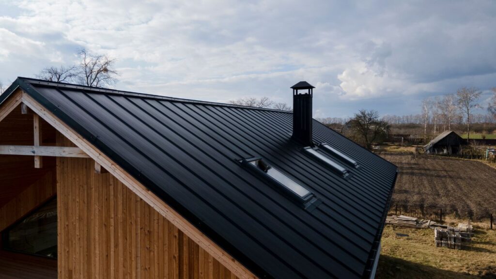 Roofing Cost Estimator in Town 'N' Country