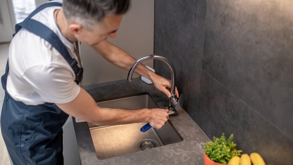 Plumbing Cost Estimator in Daytona Beach