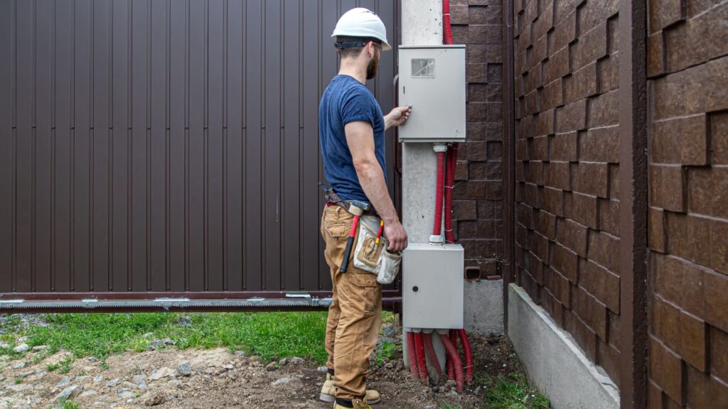 Electrical Cost Estimator in Doral