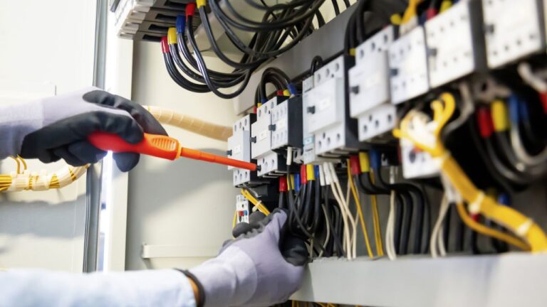 Read more about the article Cost to Rewire a 1,000 sq ft House