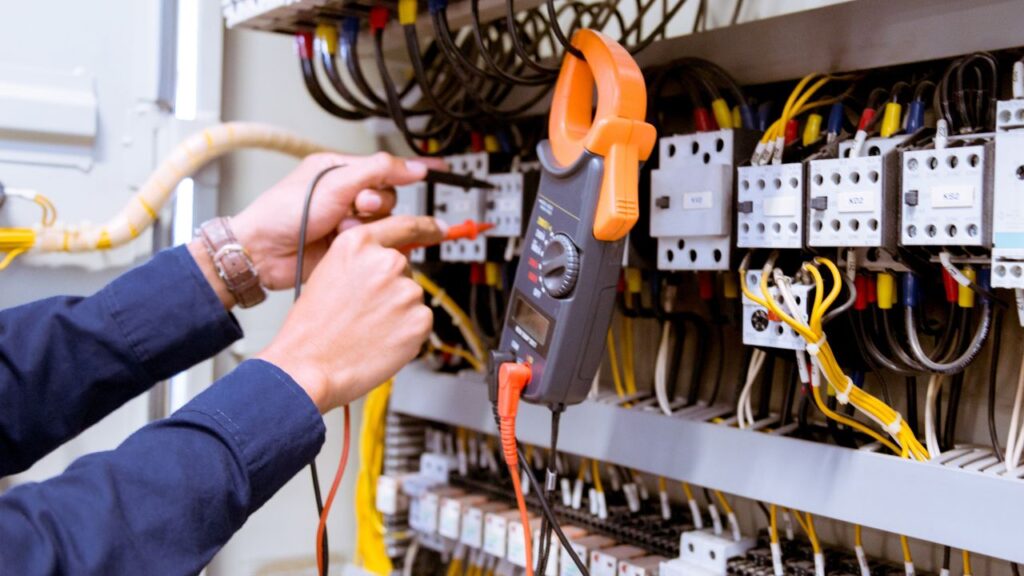 Electrical Estimate Guide for Commercial Projects