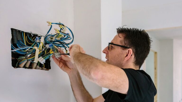 Read more about the article Electrical Installation Cost per Square Foot