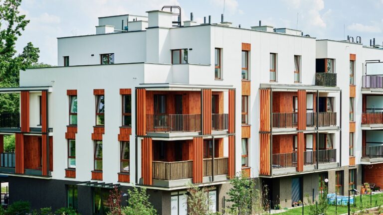 Read more about the article How Much Does it Cost To Paint An Apartment Complex?