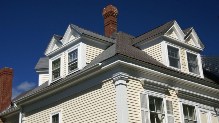 Read more about the article How Much Does New Siding Cost