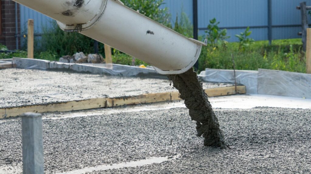 Bid Strong, Bid Smart – Try Our Concrete Repair Cost Estimating Service!
