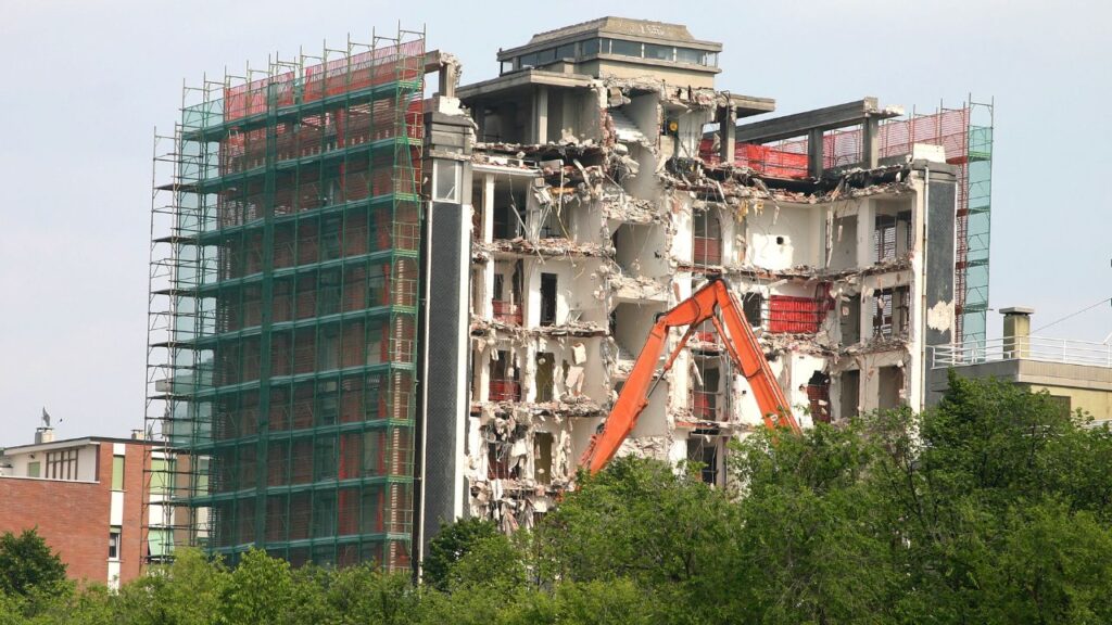 Hospital Building Demolition Cost Estimator