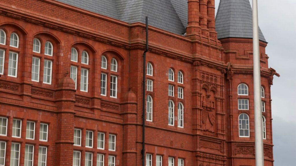 Civic Building Painting Cost Estimator