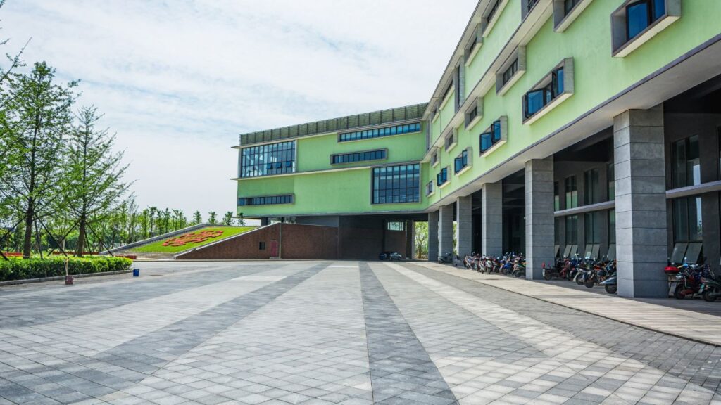 Hospital Building Asphalt Concrete Cost Estimator