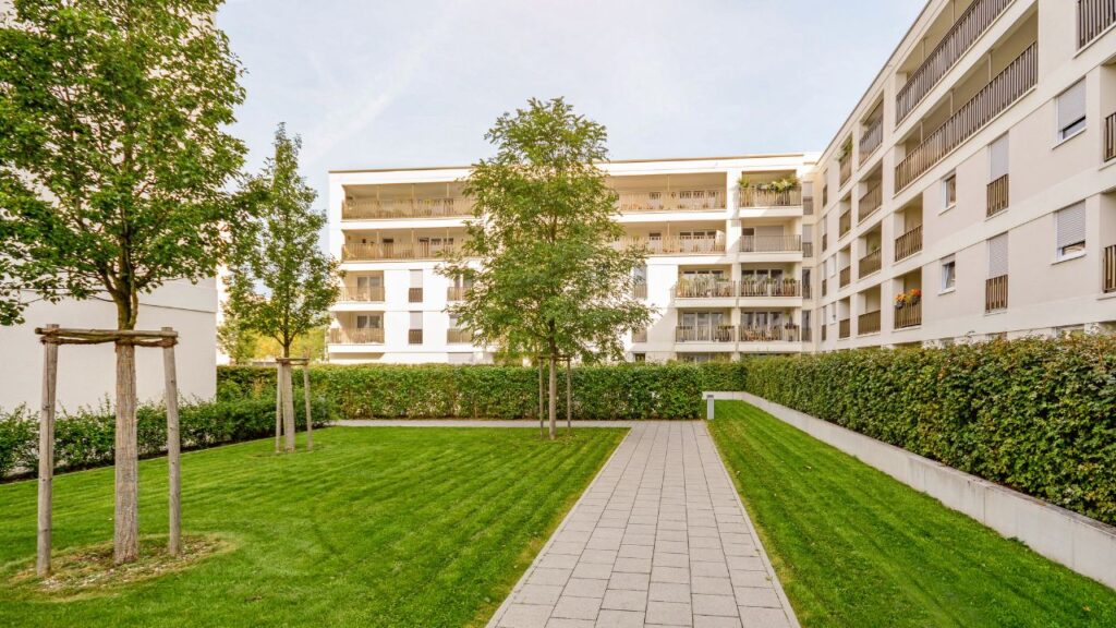 Hospital Sidewalk and Walkway Concrete Cost