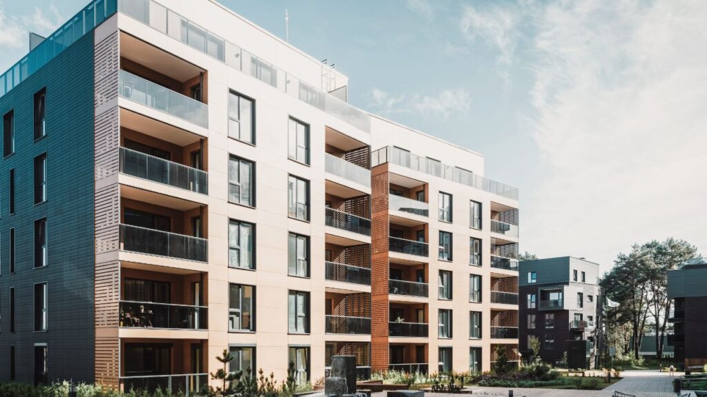 6 Floor Building Construction Cost in 2024