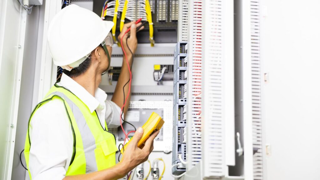 Commercial Electrical Estimator in Sarasota